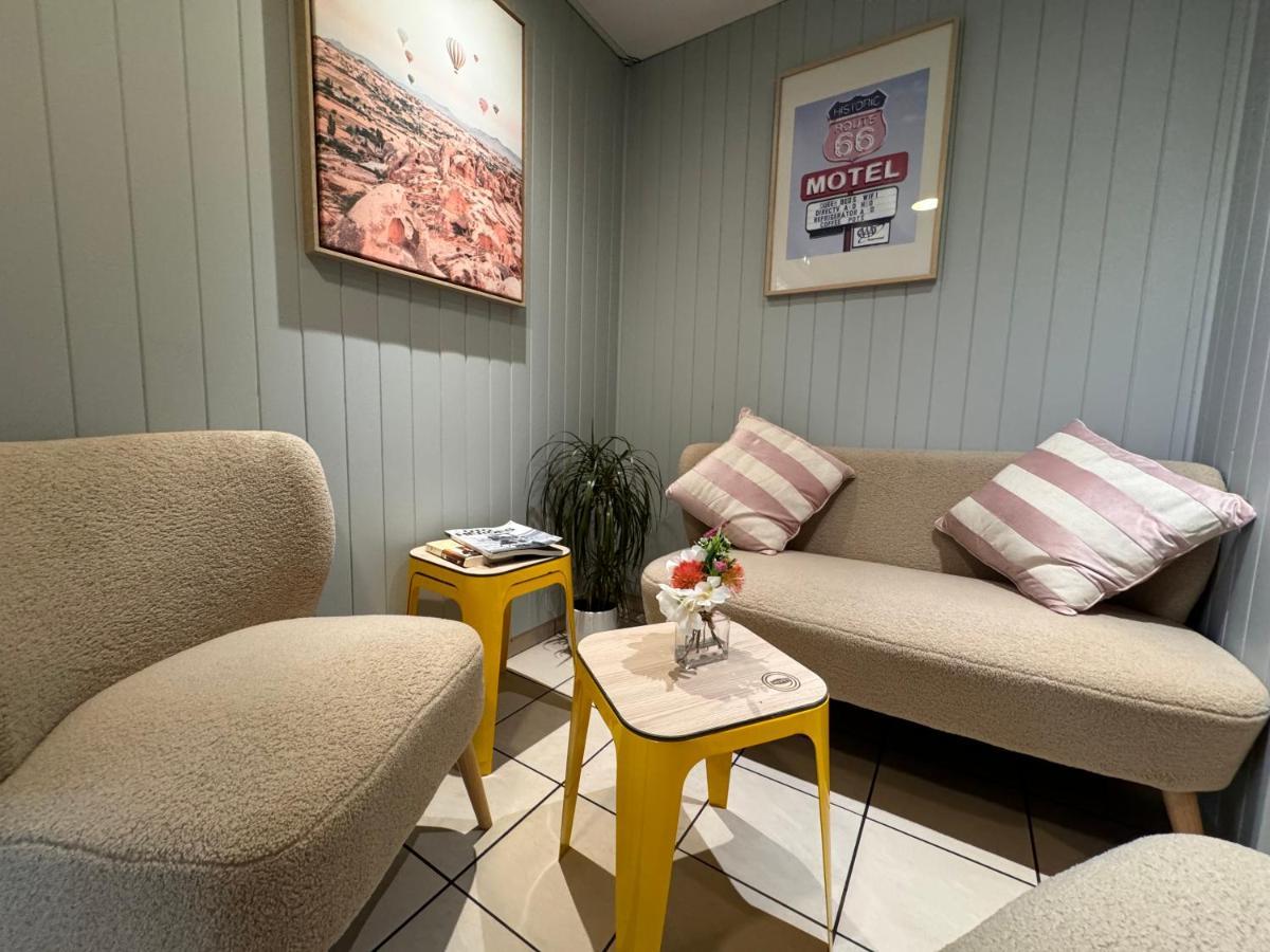 Le 2 By Hotel Akena - Nantes Beaujoire, Porte De Sainte Luce Екстериор снимка